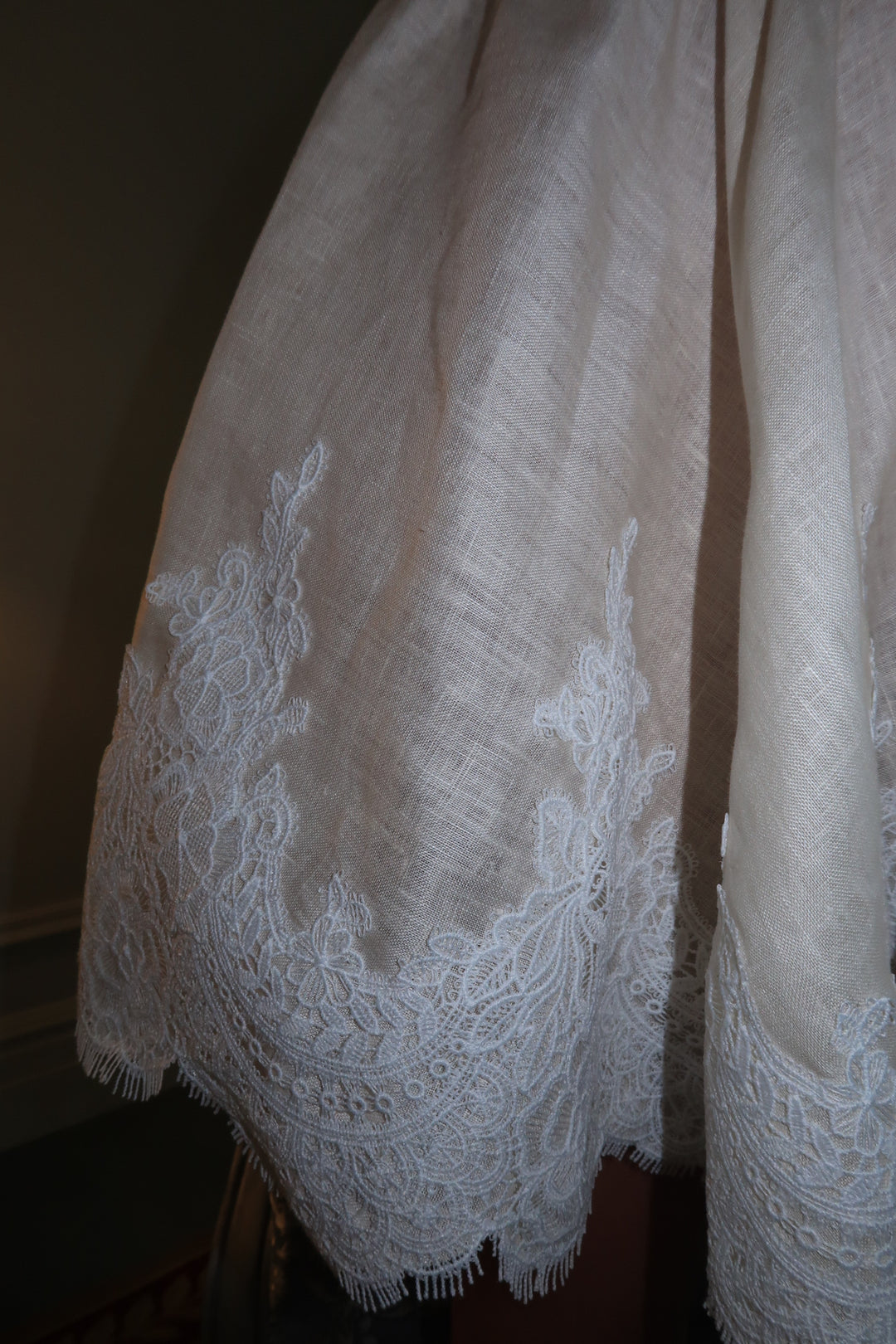 Melania Linen Set in Cream