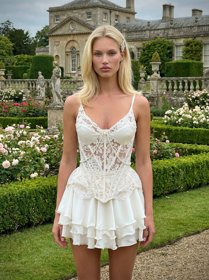 Lady Di Set in White Mini